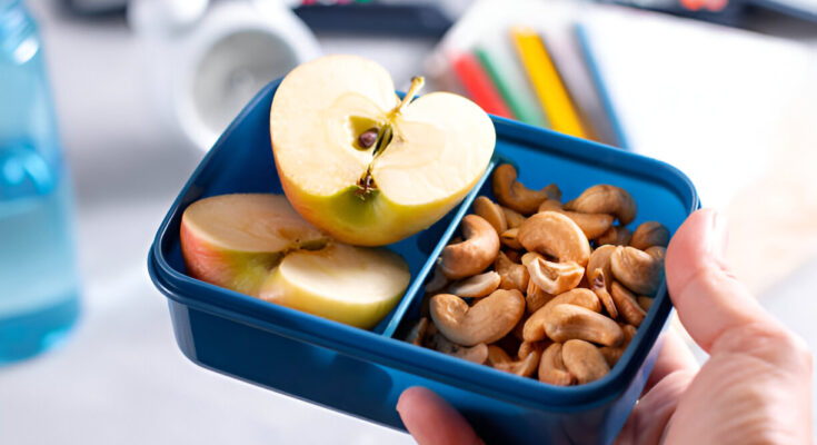 How to Snack Smart: Healthy Options for Busy Days